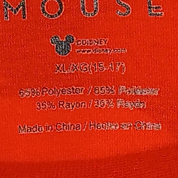 𝑫𝑰𝑺𝑵𝑬𝒀 𝑴𝒊𝒄𝒌𝒆𝒚/𝑴𝒊𝒏𝒏𝒊𝒆 𝑮𝒓𝒂𝒑𝒉𝒊𝒄 𝑹𝒆𝒅 𝑻𝒐𝒑 - Picture 5 of 10